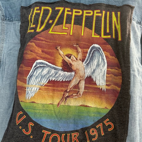 New with tags up cycled Levi’s western button down Led Zeppelin heart wings M